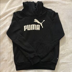 PUMA women’s  Hoodie Sweater